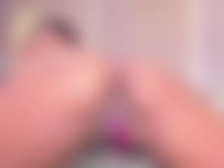Eva's Live Sex Cam Show