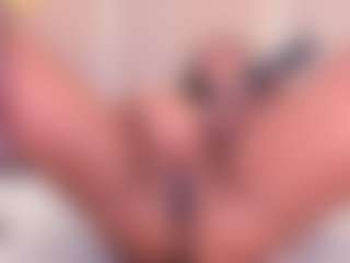 Eva's Live Sex Cam Show