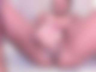 Live cam show with Eva - Squirt on Camsoda