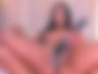 Live-Cam-Show mit Eva - Asshole Ebony auf Camsoda