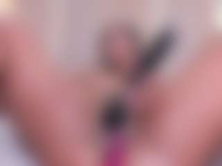 Eva's Live Sex Cam Show