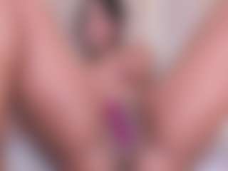 Eva's Live Sex Cam Show