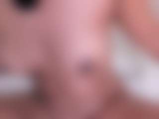Eva's Live Sex Cam Show