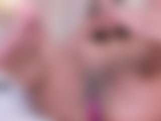 Eva's Live Sex Cam Show