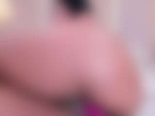 Eva's Live Sex Cam Show