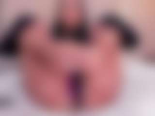 Eva's Live Sex Cam Show
