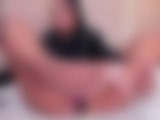 Eva's Live Sex Cam Show