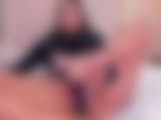 Eva's Live Sex Cam Show