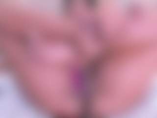 Eva's Live Sex Cam Show