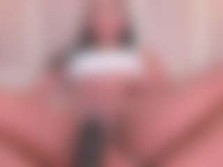 Eva's Live Sex Cam Show
