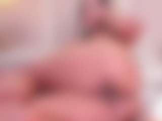 Eva's Live Sex Cam Show