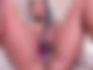 Eva's Live Sex Cam Show