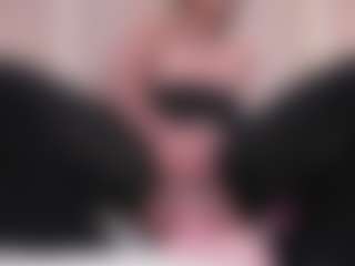 Eva's Live Sex Cam Show