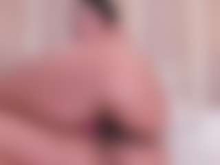 Eva's Live Sex Cam Show