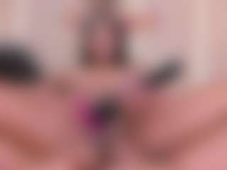 Eva's Live Sex Cam Show