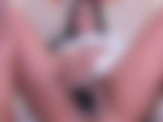Eva's Live Sex Cam Show