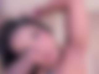 Live cam show with Eva - Asshole Ebony on TottyGirls