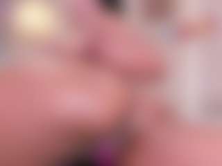 Eva's Live Sex Cam Show
