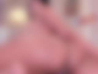 Live cam show with Eva - Ebony Small Tits on camtv