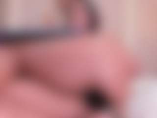 Live cam show with Eva - Normal on fuck-show.com