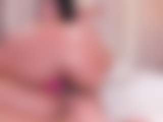 Eva's Live Sex Cam Show