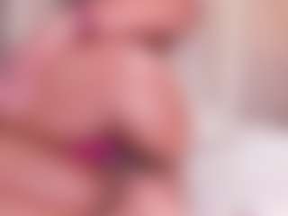 Eva's Live Sex Cam Show