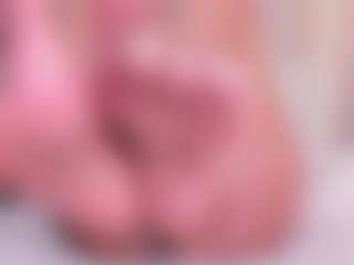 Live cam show with Eva - Normal on mypornchat.com