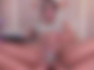Live cam show with Eva - Fingering on parknlotfishbdy