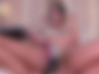 Eva's Live Sex Cam Show