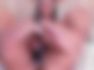 Eva's Live Sex Cam Show