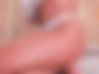 Live cam show with Eva - Dildo on Camsoda