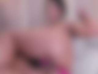 Eva's Live Sex Cam Show