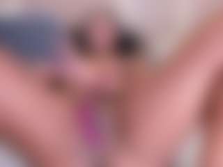 Eva's Live Sex Cam Show