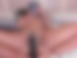 Eva's Live Sex Cam Show