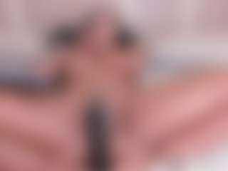 Eva's Live Sex Cam Show