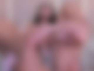 Eva's Live Sex Cam Show