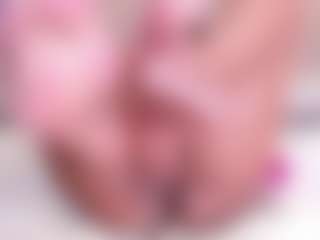 Eva's Live Sex Cam Show