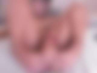 Eva's Live Sex Cam Show