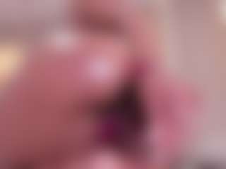 Eva's Live Sex Cam Show