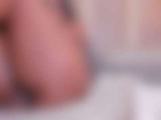 Live cam show with Eva - Spank on Streamer API