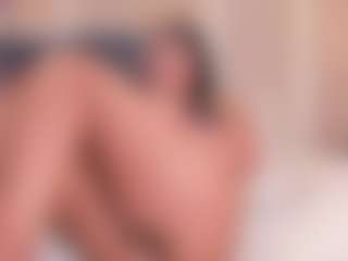 Eva's Live Sex Cam Show