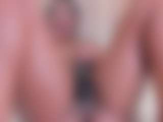 Eva's Live Sex Cam Show