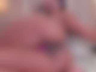 Eva's Live Sex Cam Show