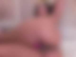 Eva's Live Sex Cam Show