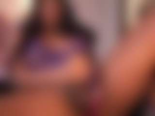 Rubi Oberli 9 inch's Live Sex Cam Show