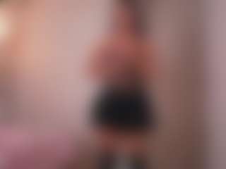 Live cam show with Rubi Oberli 9 inch - Spank on Camsoda