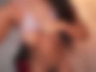 Live cam show with Rubi Oberli 9 inch - Spank on livesuperchat.net