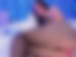 Live cam show with valerysultryst - Average on EXY