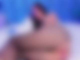 Live cam show with valerysultryst - Fake Tits on TastyBlacksLive