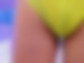 valerysultryst's Live Sex Cam Show